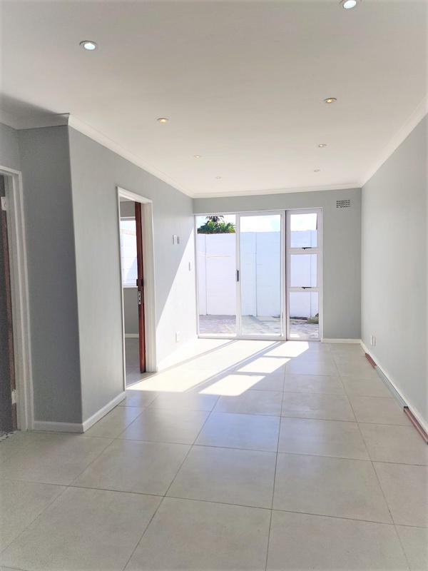 2 Bedroom Property for Sale in Lotus River Western Cape